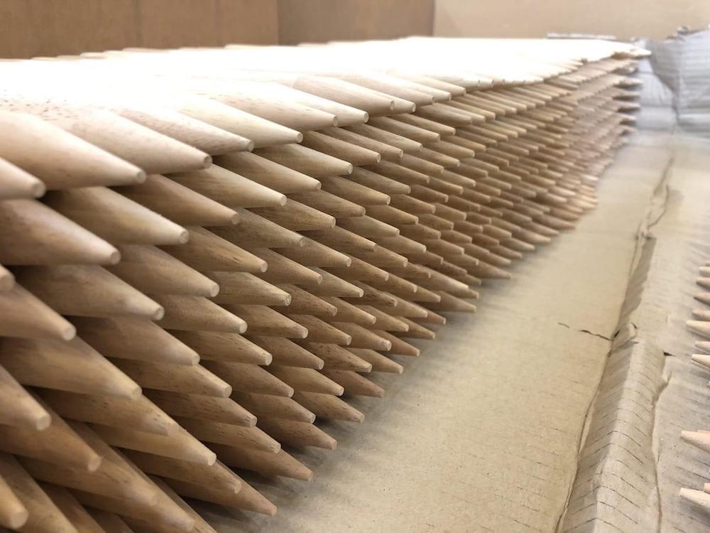 Productie van de hoekpaaltjes